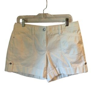 White House Black Market Cuffed Cotton White Shorts Women’s Size 6
